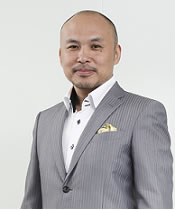 学院長　谷口光利