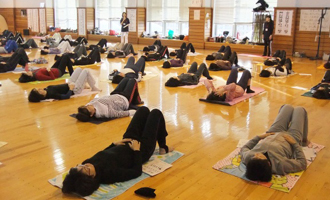 中村由起子先生のセルフ骨盤矯正エクササイズ写真４３